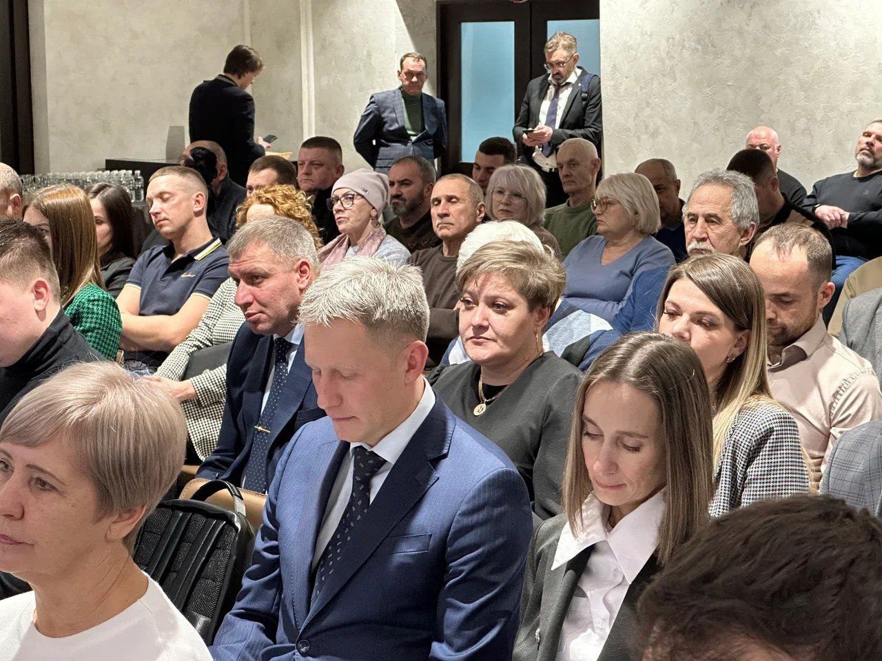 ОПОРА РОССИИ: В поддержку курса Президента России Владимира Путина ОПОРА РОССИИ: В поддержку курса Президента России Владимира Путина