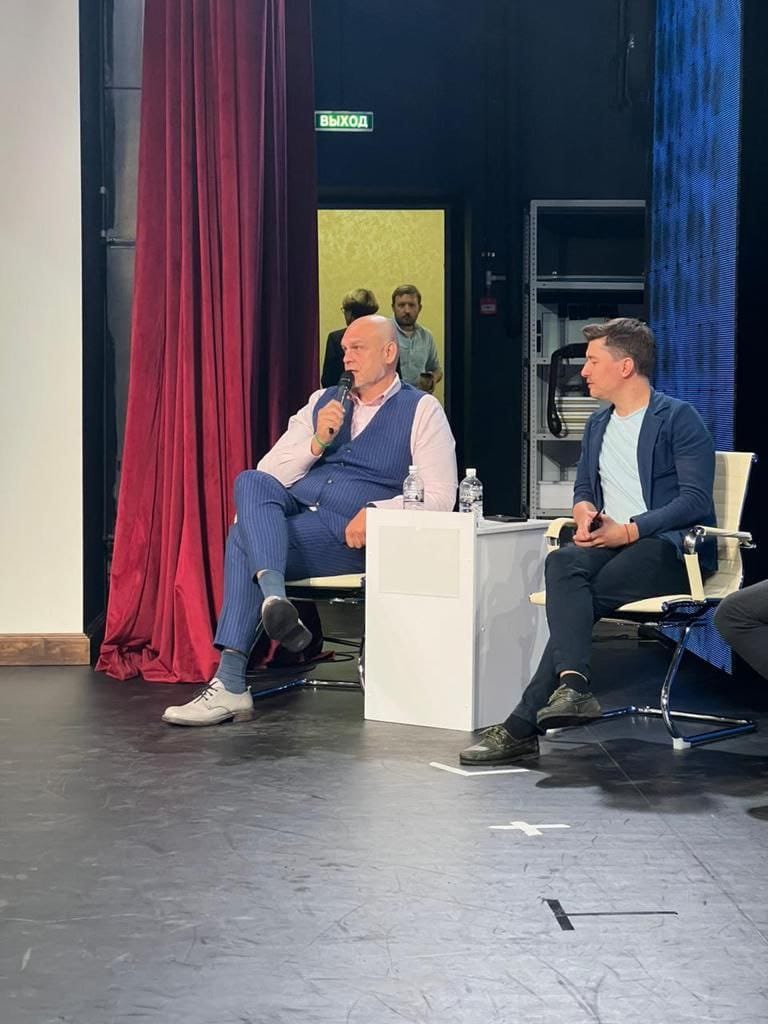 Развитие молодежного предпринимательства в рамках V Дальневосточного форума предпринимателей в Хабаровске Развитие молодежного предпринимательства в рамках V Дальневосточного форума предпринимателей в Хабаровске