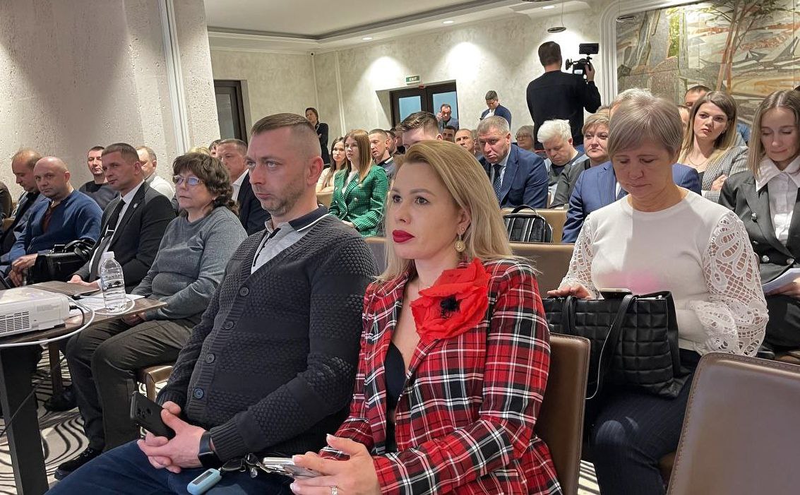 ОПОРА РОССИИ: В поддержку курса Президента России Владимира Путина ОПОРА РОССИИ: В поддержку курса Президента России Владимира Путина