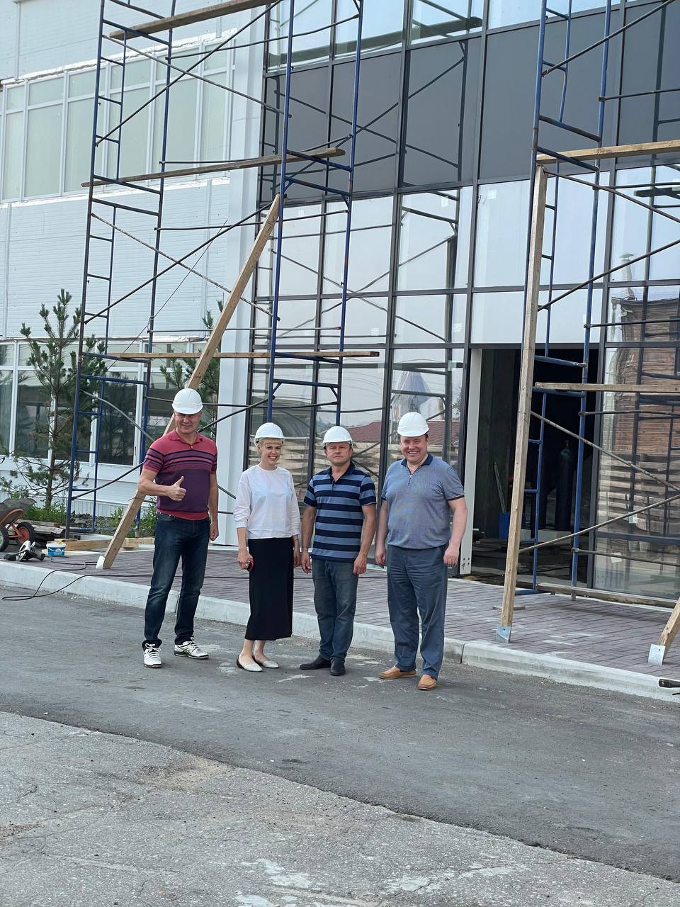 Делегация «ОПОРЫ РОССИИ» во главе с Президентом Александром Калининым посетила несколько важных существующих и строящихся туристических объектов нашего города Делегация «ОПОРЫ РОССИИ» во главе с Президентом Александром Калининым посетила несколько важных существующих и строящихся туристических объектов нашего города