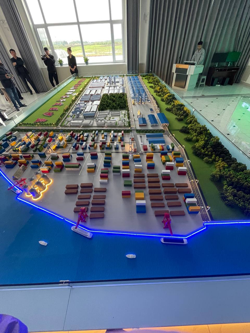 Делегация «ОПОРЫ РОССИИ» во главе с Александром Калининым посетила несколько предприятий города Фуюань в рамках расширения направлений для сотрудничества Делегация «ОПОРЫ РОССИИ» во главе с Александром Калининым посетила несколько предприятий города Фуюань в рамках расширения направлений для сотрудничества