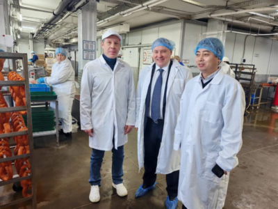 Китайская делегация посетила хабаровские предприятия по мясопереработке и рыбопереработке