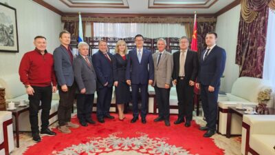 Члены Хабаровской «ОПОРЫ РОССИИ» встретились с Генеральным консулом КНР Цзян Сяоян